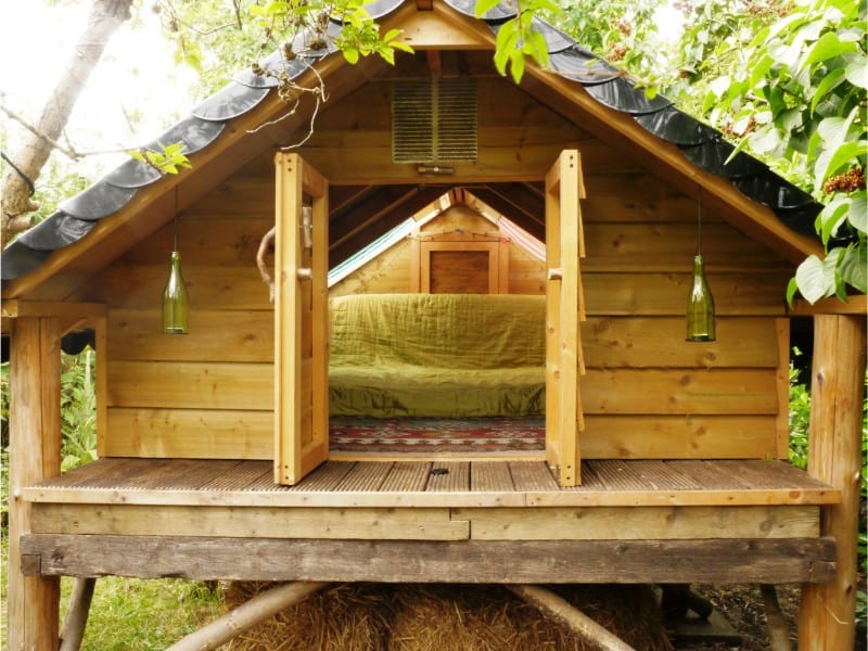 hideout vibrant 2015web